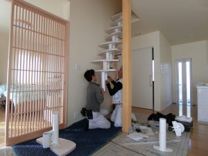おしゃれなロフト階段 大阪 北摂エリアで新築 リノベーション 店舗デザインの事なら 建築工房arte